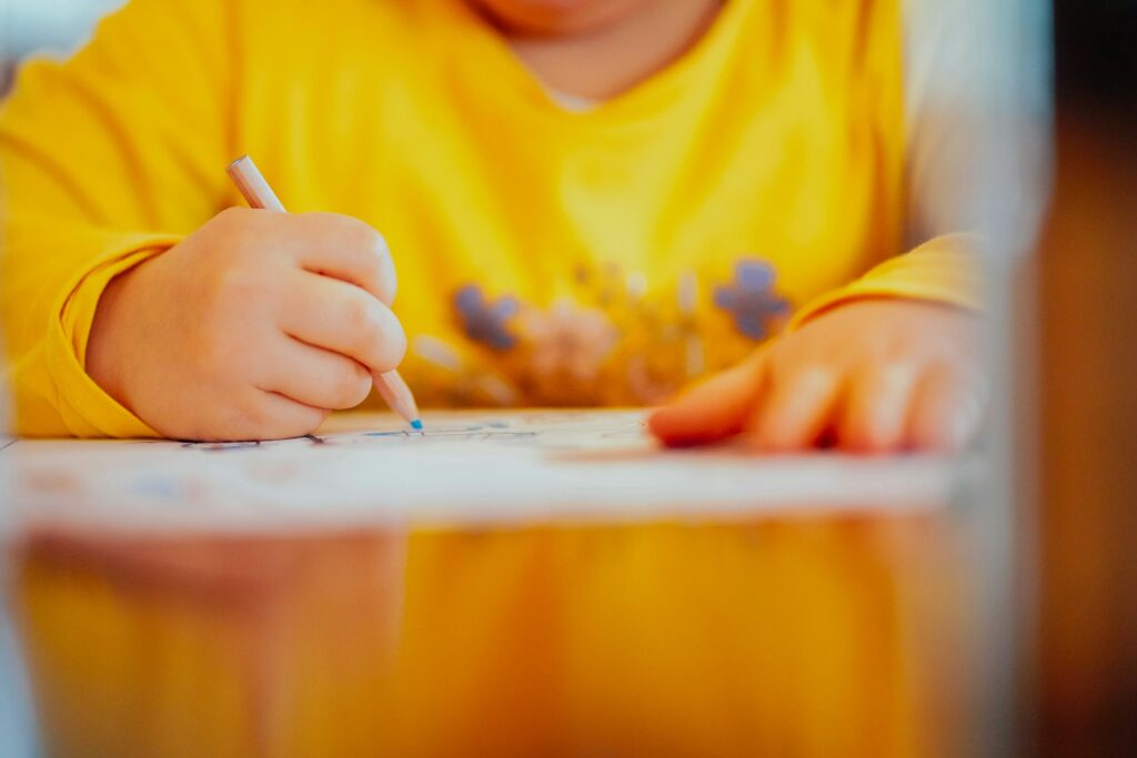 No weight-loss drugs or surgery for under-10s, WHO strongly recommends