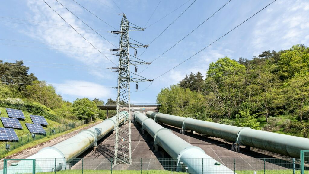 EU fossil bill surges by €100b as gas dependence slashed to 12%