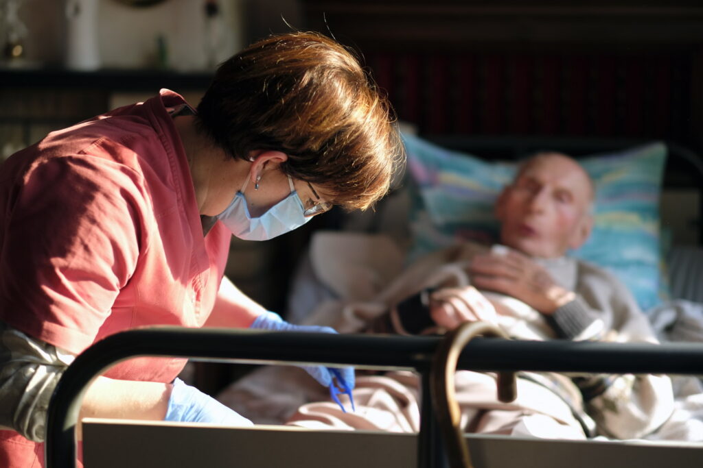 Nursing associations criticise Belgium's approach to tackling sector's workforce shortage