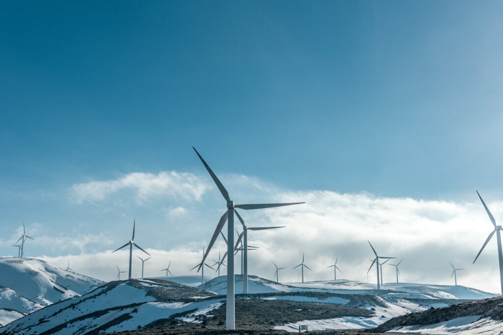 EU backs 77 climate tech projects with €3.4b, touts drastic emissions cuts